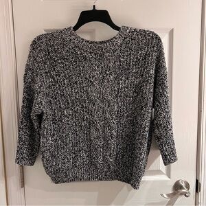 H&M Black and White Cropped and Oversized Knit Sweater‎